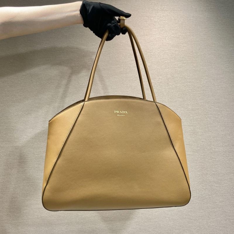 Pra*a top handle bags